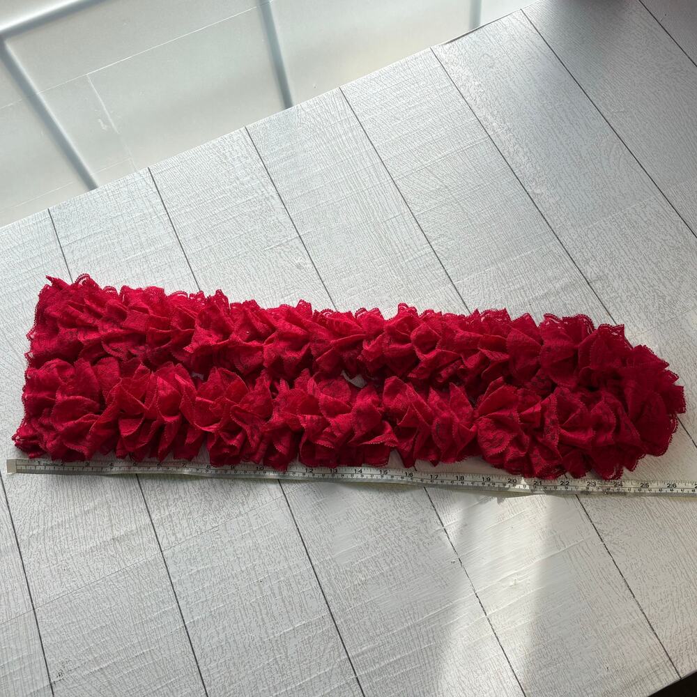 Handmade Red Lace Ruffle Layered Scarf - Picture 4 of 6